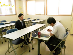 校内企業採用面接